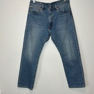 LEVi’s Lot 551z Straight Jeans